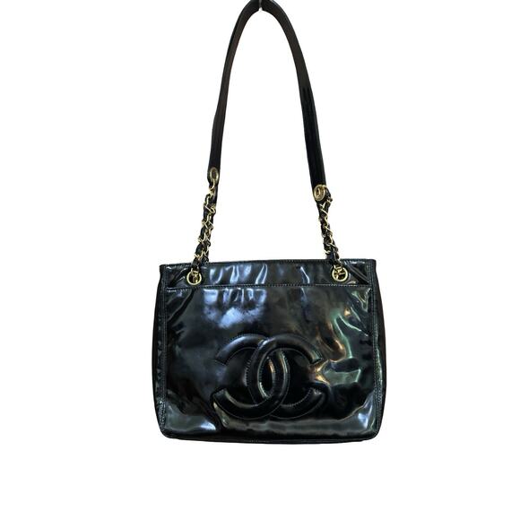 Authentic CHANEL Vintage Black Patent Leather Shoulder Bag 1980s Era - Picture 8 of 15